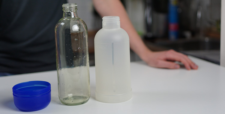 Aquabar Ersatzflasche in Einzelteilen